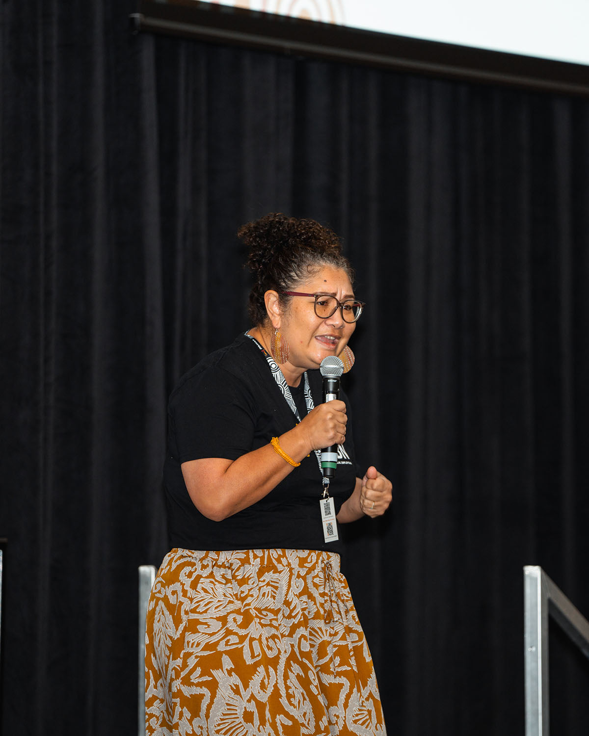 Naomi Anstess presenting on the importance and impact of Blak business during the 2024 AEMEE Annual Conference.