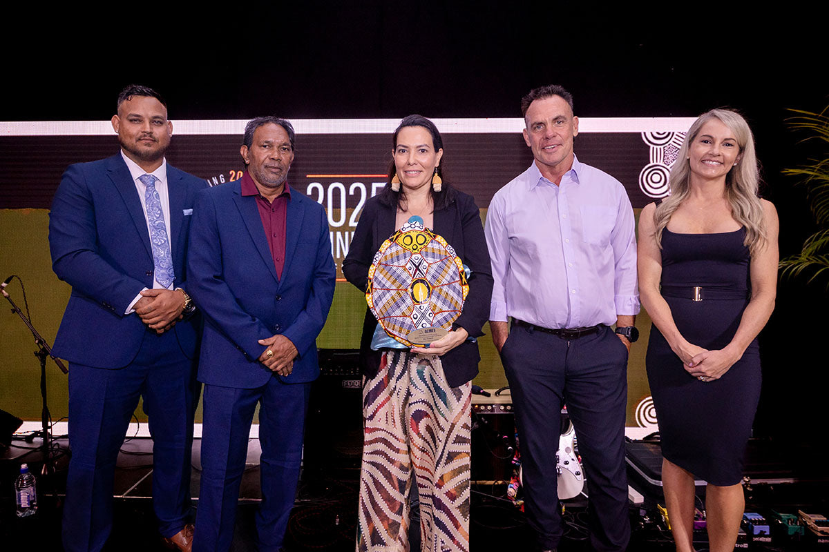 Kia Dowell receiving the 2025 Sector Champion of the Year Female award at the AEMEE 2025 Annual Conference.